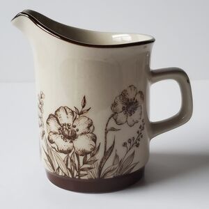Design Four Stoneware Creamer Milk Jug  700 Indian Summer Design Made In Japan